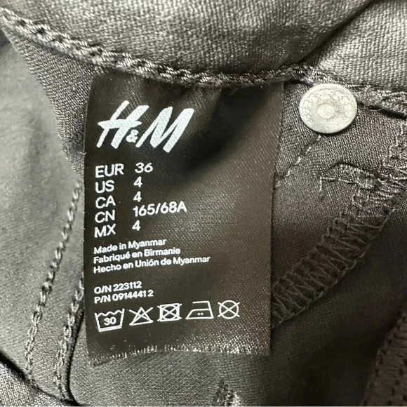 H&M Curvy Jeggings Ultra High Waist Ankle Black Coated Size 4 - Picture 9 of 16